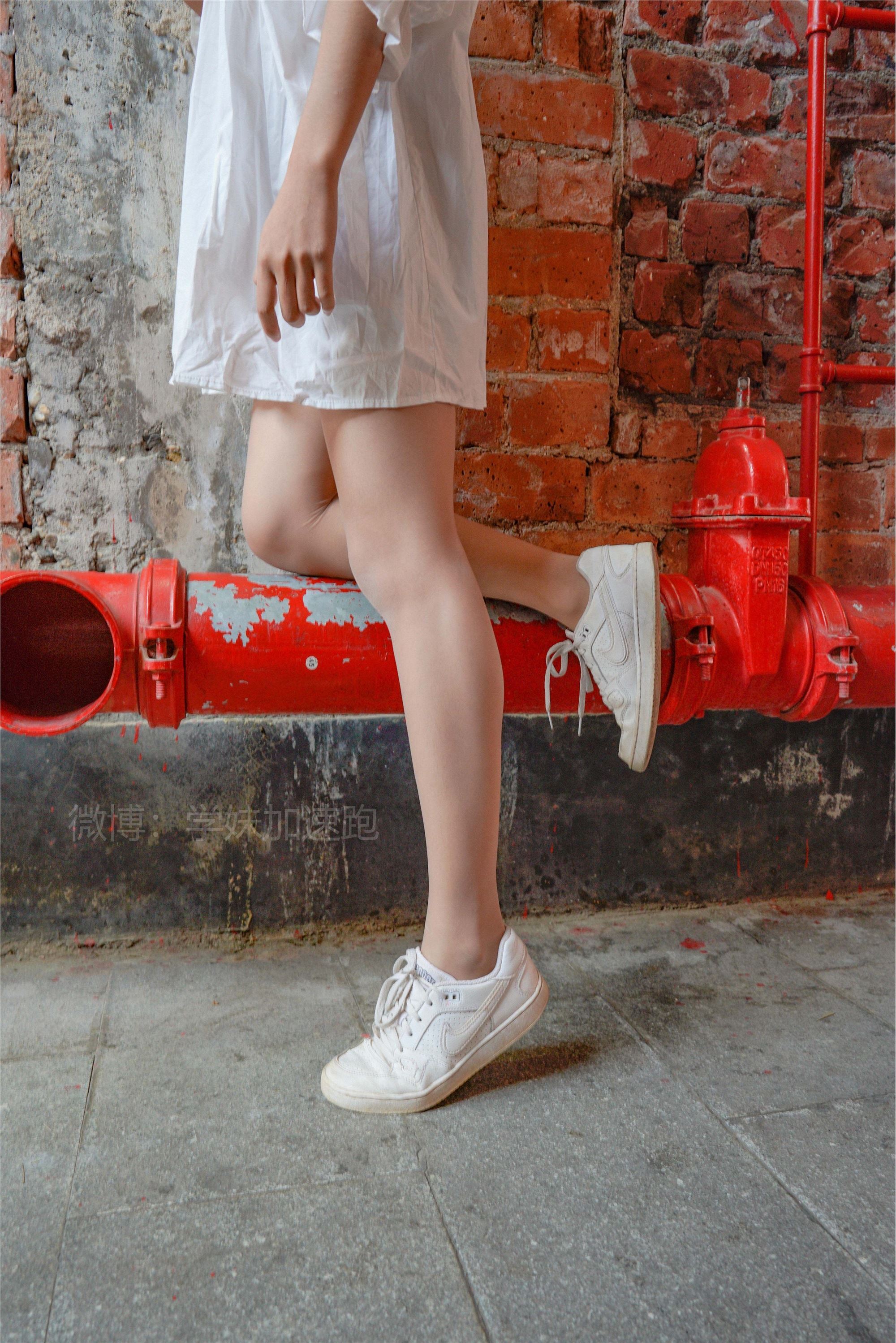 学妹加速跑 XM006《丝丝学妹3》